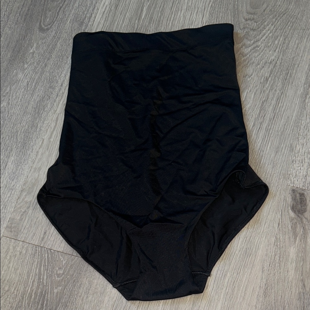 Assets By Spanx Black Shapewear